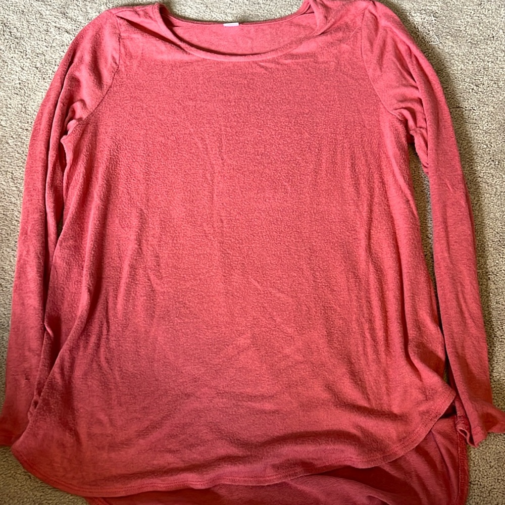 Old Navy Coral Colored Light Weight Sweater